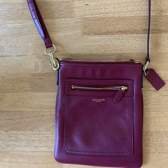 Coach Red Crossbody Bag - Picture 1 of 7